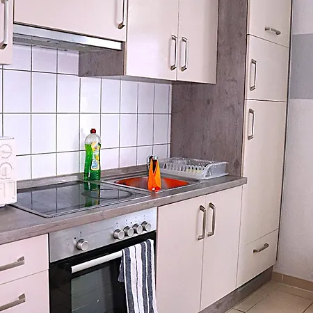 Sei Hier Gast - 3 Im Gesindehaus Warmsdorf, Zentral Zwischen Aschersleben, Bernburg Und Stassfurt Apartament *