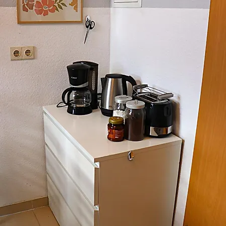 Apartament Sei Hier Gast - 3 Im Gesindehaus Warmsdorf, Zentral Zwischen Aschersleben, Bernburg Und Stassfurt
